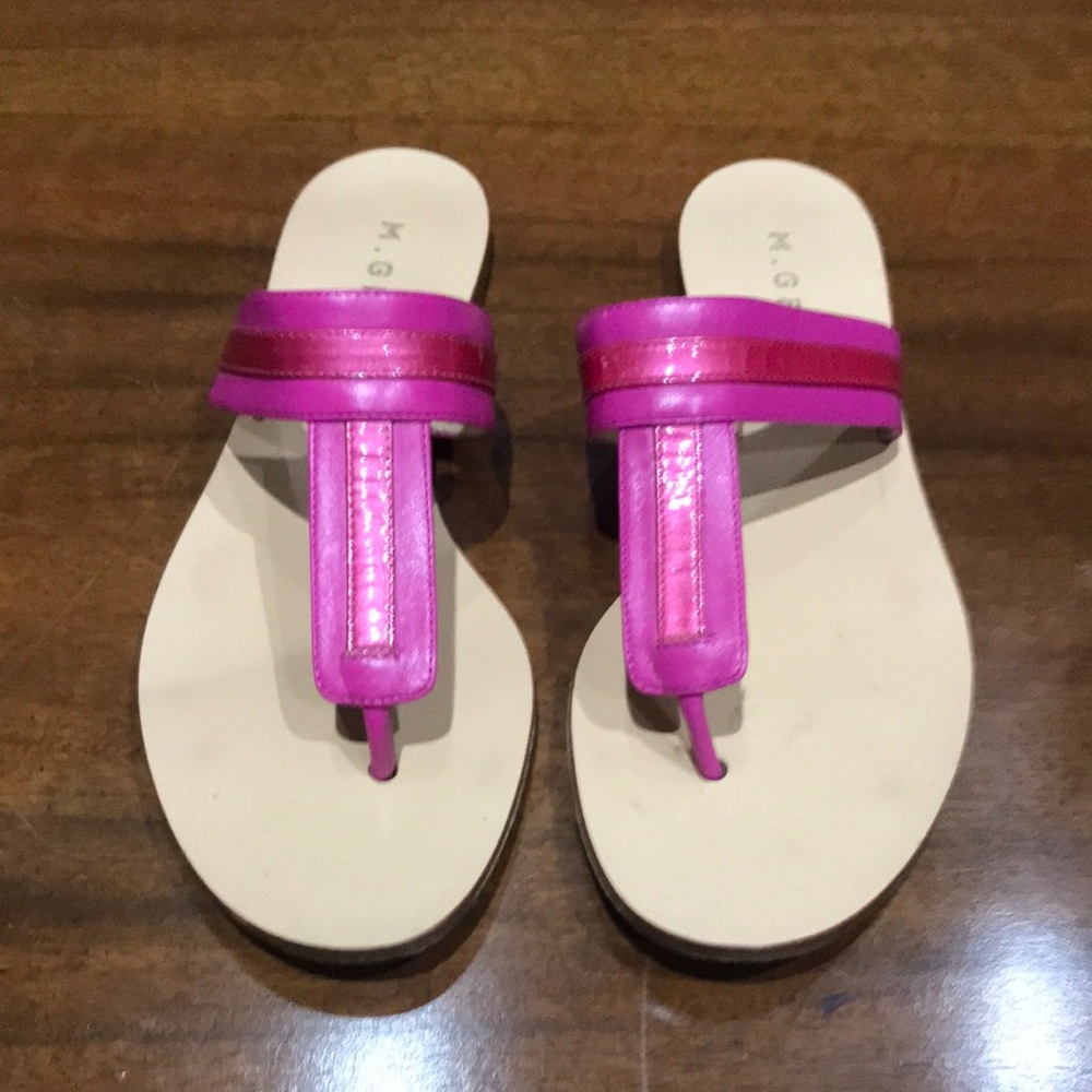 M. Gemi Pink Leather Toe-Post Sandals